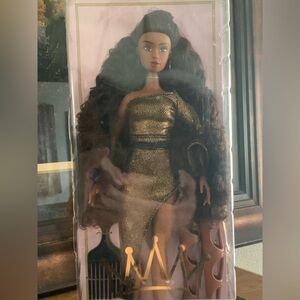 Naturalistas "Crown Collection" Dayna 11.5” Fashion Doll